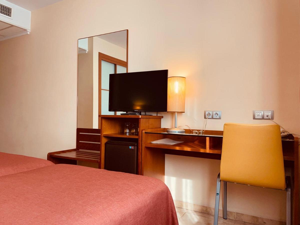 Torrijos Hotell Cheste Eksteriør bilde